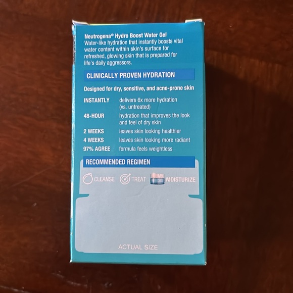 Neutrogena | Hydro Boost Water Gel | Fragrance Free | Burst OF Hydration Facial - Picture 8 of 10